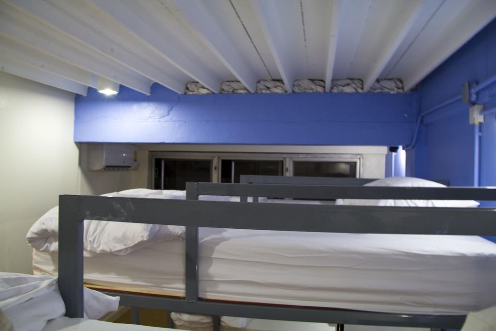 Fun Wan Hostel Bangkok Dış mekan fotoğraf