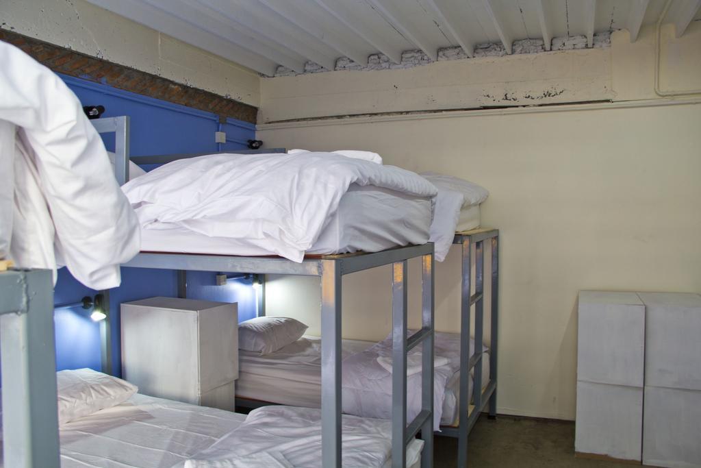 Fun Wan Hostel Bangkok Dış mekan fotoğraf