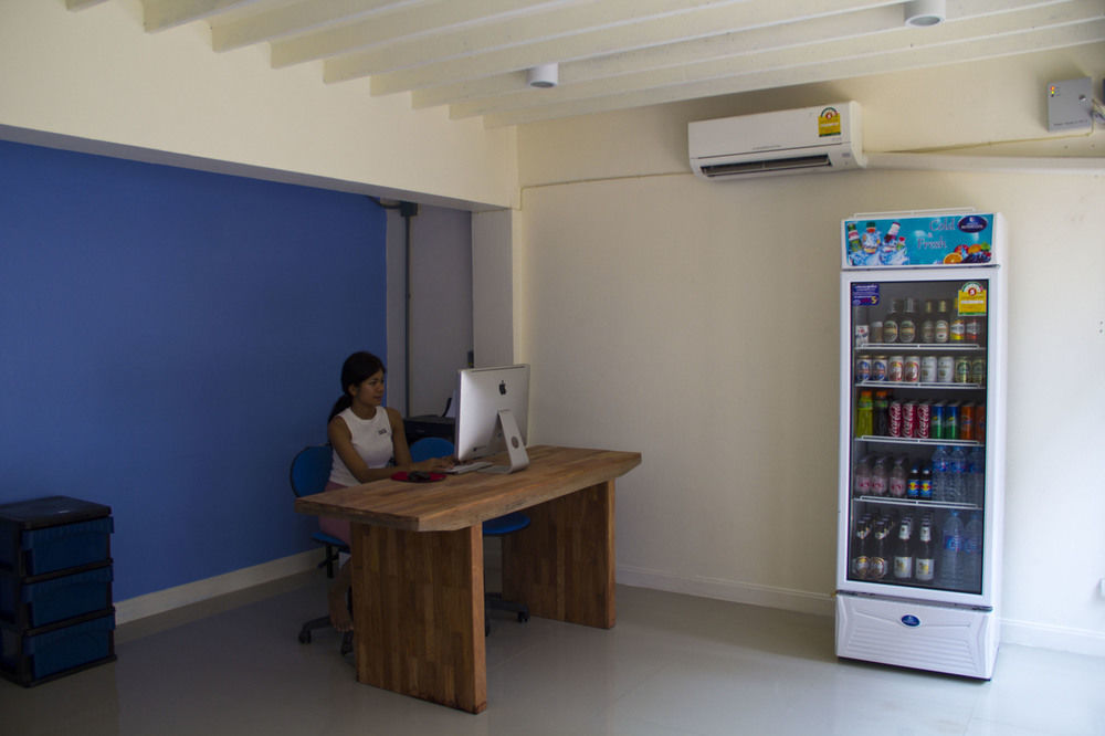 Fun Wan Hostel Bangkok Dış mekan fotoğraf
