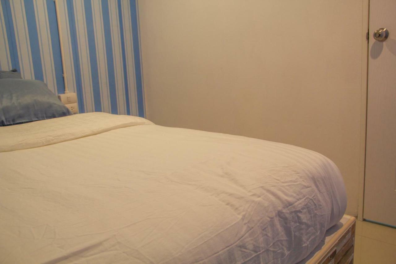 Fun Wan Hostel Bangkok Dış mekan fotoğraf