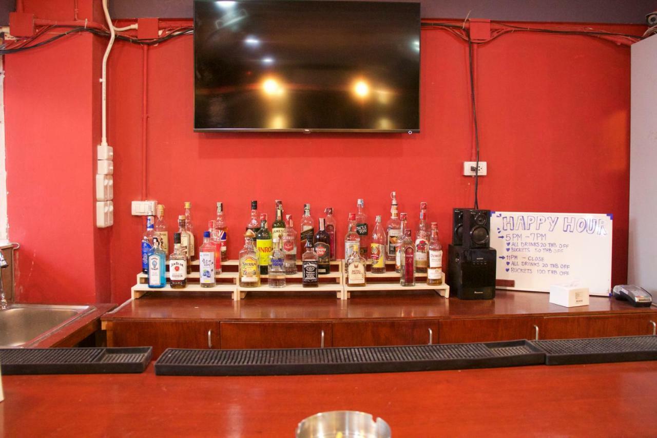 Fun Wan Hostel Bangkok Dış mekan fotoğraf