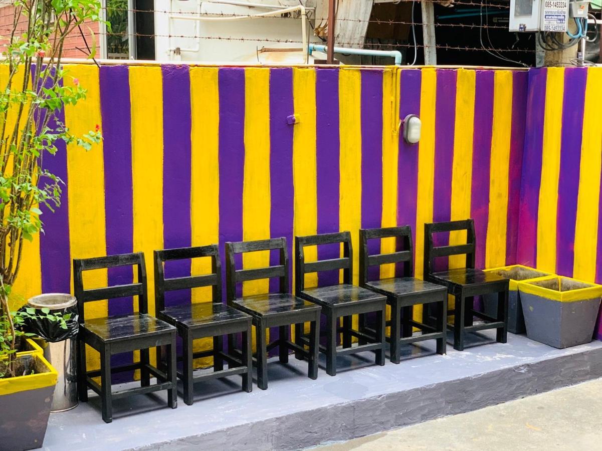 Fun Wan Hostel Bangkok Dış mekan fotoğraf